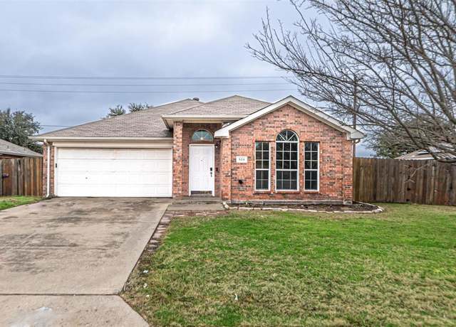 Property at 509 Clairmont St, Farmersville, TX 75442, 3 beds, 2 baths