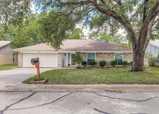 Property at 2505 Blue Quail Dr, Arlington, TX 76017, 3 beds, 2 baths