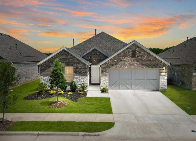 Property at 2624 Rambling Rd, Celina, TX 75009, 4 beds, 3 baths