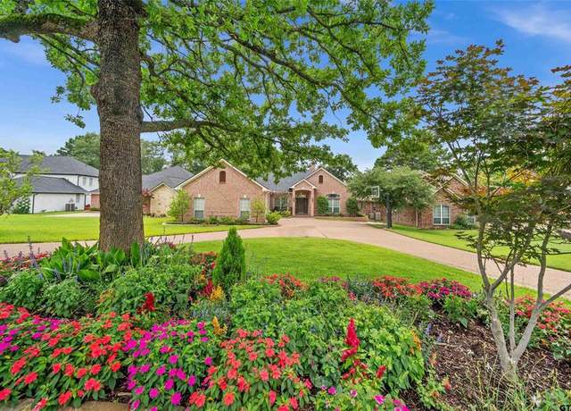 Property at 420 Bunker Dr, Tyler, TX 75703, 3 beds, 3 baths