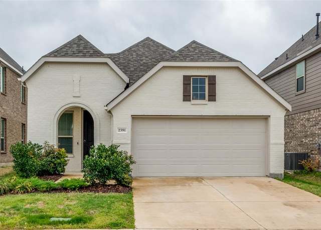 Property at 2391 Neff Ln, Forney, TX 75126, 3 beds, 2 baths