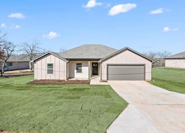 Property at 111 Jim Walters Dr, Runaway Bay, TX 76426, 3 beds, 2 baths