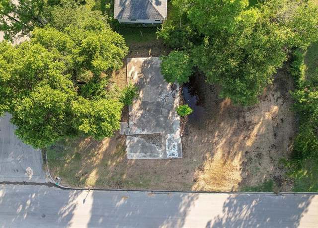 Property at 144 Boyd Ave, Corsicana, TX 75110