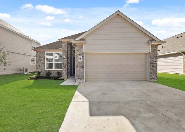 Property at 5041 Wellborn Rd, Fort Worth, TX 76036, 3 beds, 2 baths