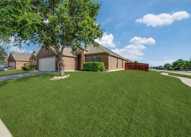 Property at 501 Mustang Trl, Celina, TX 75009, 3 beds, 2 baths