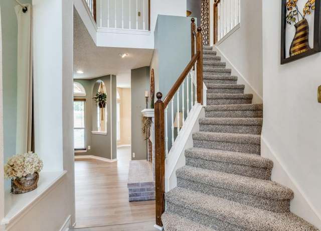 Property at 8302 Brentwood St, Rowlett, TX 75088, 4 beds, 2.5 baths