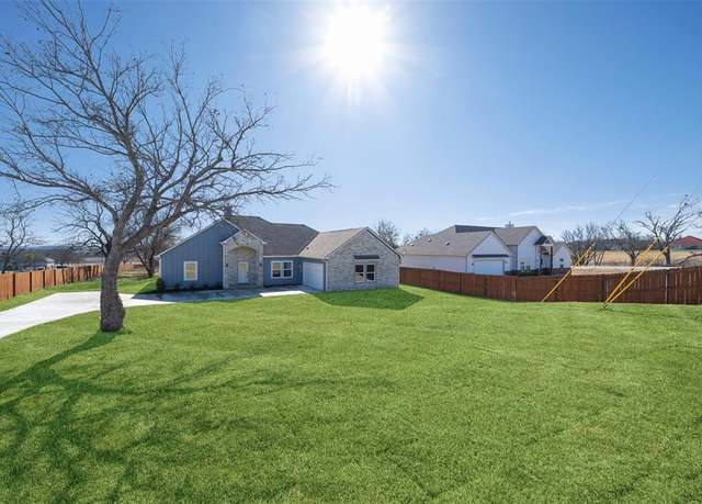 Property at 7600 Veal Station Rd, Azle, TX 76020, 4 beds, 2.5 baths