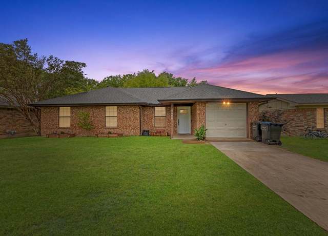 Property at 8400 Charles St, Greenville, TX 75402, 3 beds, 2 baths