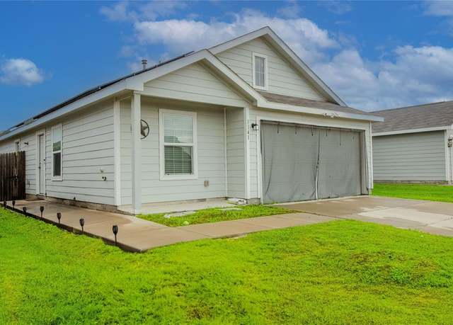 Property at 1141 Avalon Dr, Crandall, TX 75114, 2 beds, 1 bath