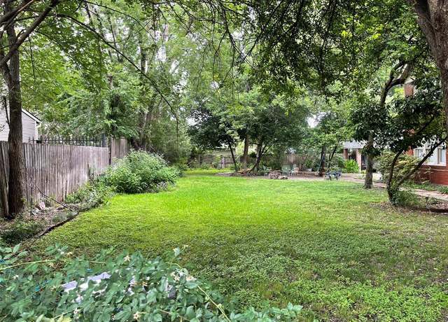 Property at 4812 Junius St, Dallas, TX 75246