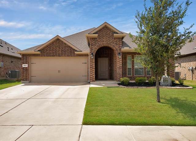 Property at 3017 Cobalt Dr, Aubrey, TX 76227, 3 beds, 2 baths