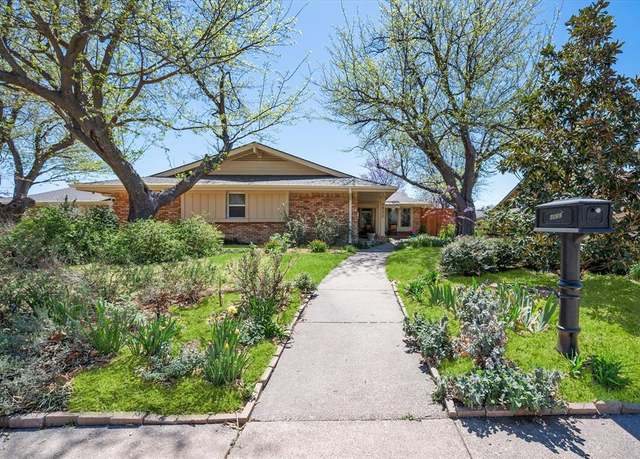 Property at 6832 Heatherknoll Dr, Dallas, TX 75248, 4 beds, 3 baths
