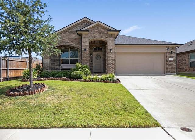 Property at 1136 Blooming Prairie Trl, Fort Worth, TX 76177, 3 beds, 2 baths