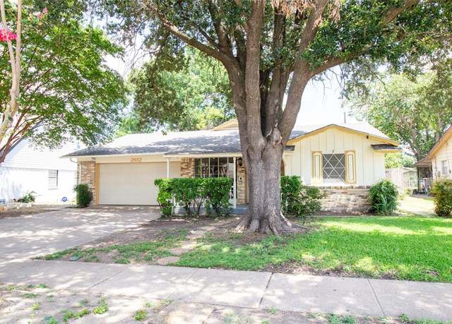 Property at 2612 Nottingham Dr, Garland, TX 75041, 4 beds, 3 baths