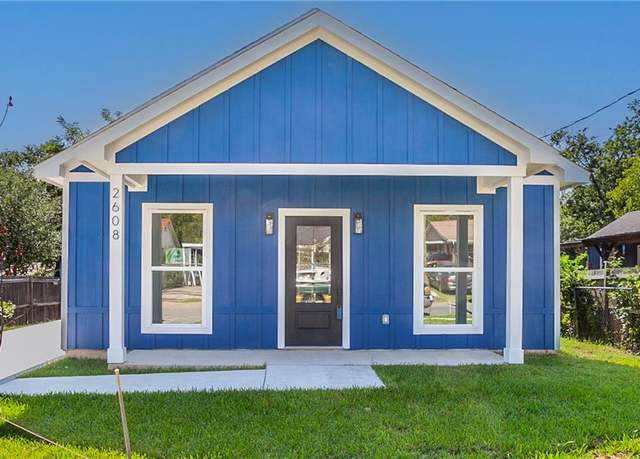 Property at 2608 Cleveland Ave, Waco, TX 76711, 3 beds, 2 baths