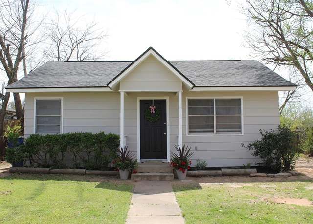 Property at 1212 3rd St, Graham, TX 76450, 3 beds, 2 baths