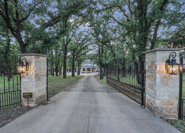 Property at 3367 Crawford Dr, Corinth, TX 76210, 4 beds, 3 baths