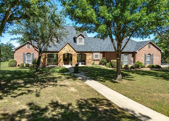 Property at 103 Marina Del Ray, Bridgeport, TX 76426, 4 beds, 3.5 baths
