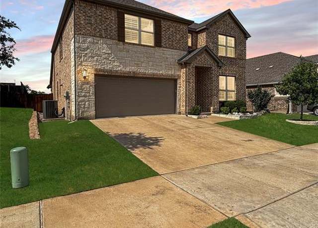 Property at 2219 Wellington Ln, Corinth, TX 76210, 4 beds, 3.5 baths