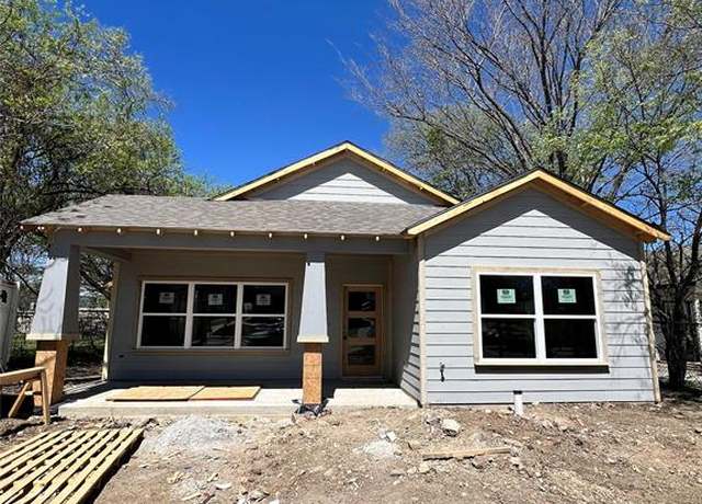 Property at 1315 Bessie St, Fort Worth, TX 76104, 3 beds, 2 baths