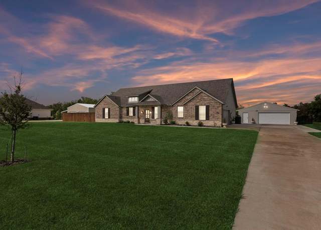 Property at 2410 Blackjack Oak Rd, Oak Ridge, TX 75161, 4 beds, 2 baths