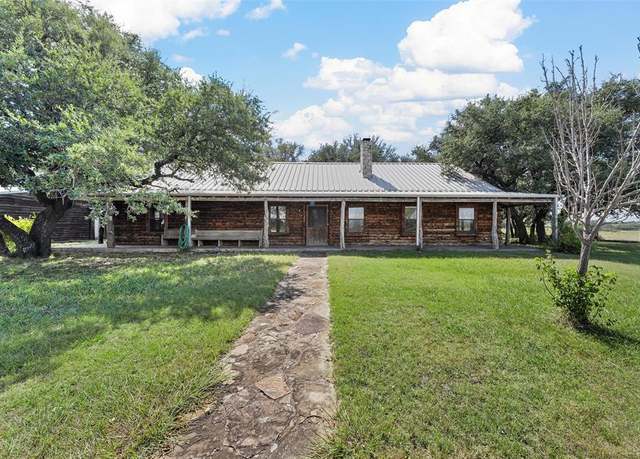 Property at 8606 Fm 219, Clifton, TX 76634, 3 beds, 2 baths