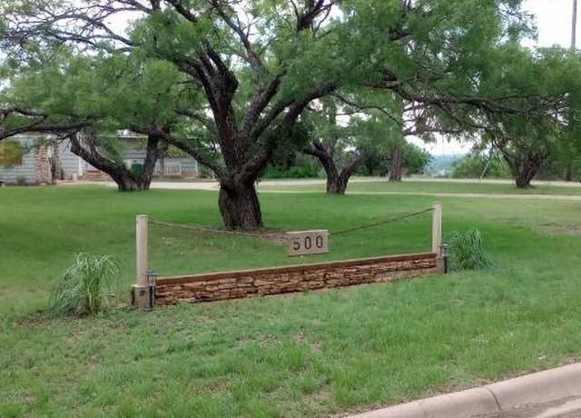 Property at 500 Rio Grande, Coleman, TX 76834, 3 beds, 2.5 baths