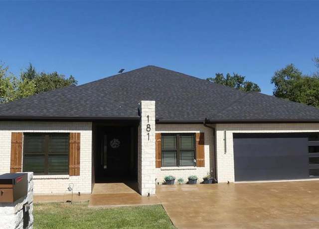 Property at 181 Edgewood Terrace Dr, Denison, TX 75020, 3 beds, 3.5 baths