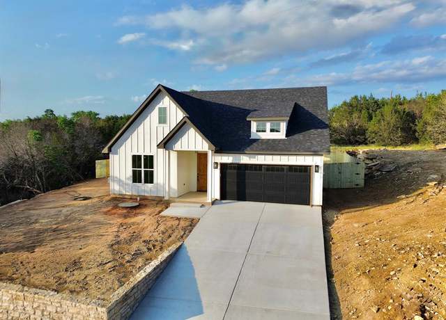 Property at 5507 San Jacinto Dr, Granbury, TX 76048, 4 beds, 2.5 baths