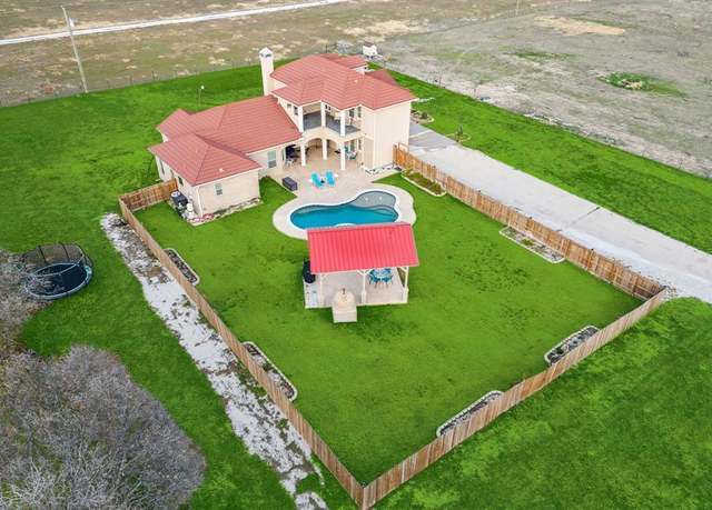 Property at 14037 Fm 1173, Krum, TX 76249, 4 beds, 4.5 baths