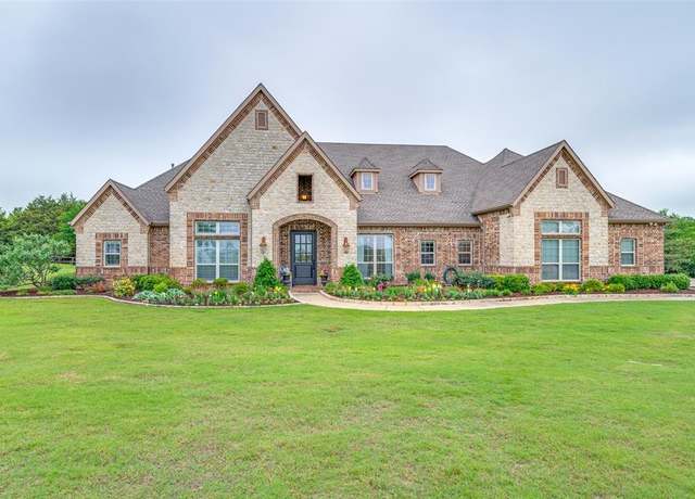 Property at 7676 County Road 135 - B, Celina, TX 75009, 4 beds, 3.5 baths