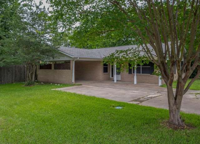 Property at 503 E Oak St, Edgewood, TX 75117, 2 beds, 1 bath