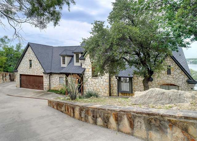 Property at 149 Betty Dr, Chico, TX 76431, 7 beds, 4 baths