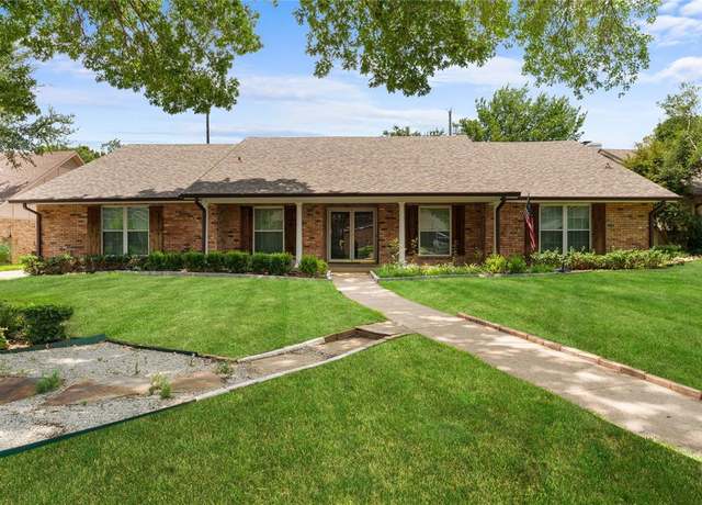 Property at 1317 Broadmoor Ln, Irving, TX 75061, 5 beds, 3.5 baths