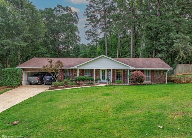 Property at 1112 Franklin St, Minden, LA 71055, 3 beds, 2 baths