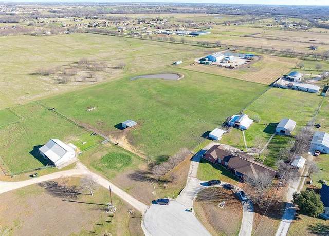 Property at 14158 Crestview Rd, Sanger, TX 76266