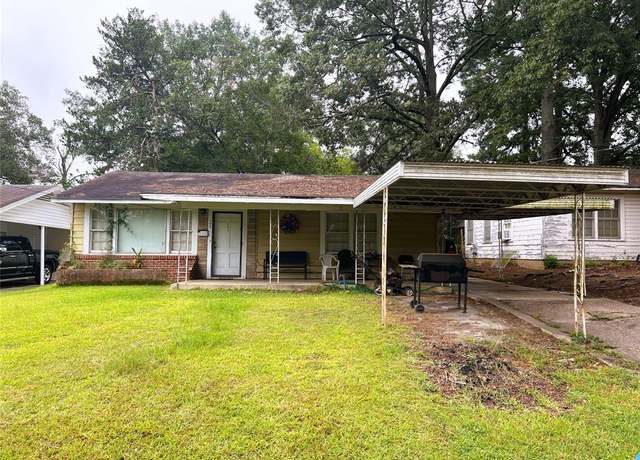Property at 105 James St, Homer, LA 71040, 3 beds, 1 bath