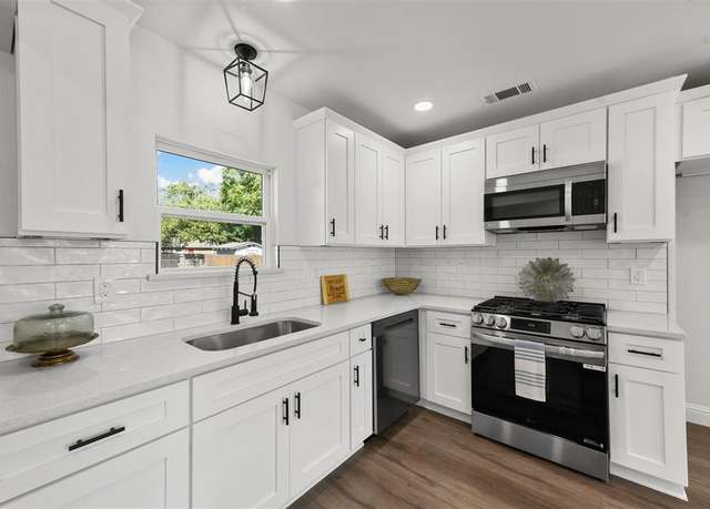 Property at 3958 Valentine St, Fort Worth, TX 76107, 3 beds, 2 baths