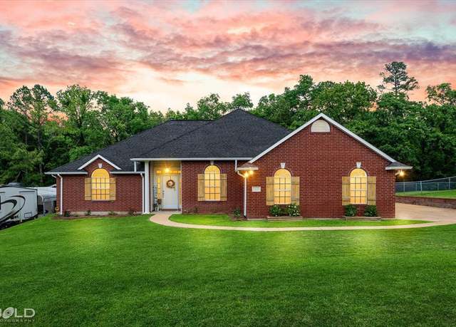 Property at 7622 Mary Ann Cir, Blanchard, LA 71107, 3 beds, 2 baths