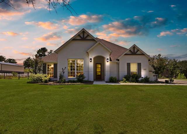 Property at 155 Deats Farm Ct, Azle, TX 76020, 4 beds, 2 baths
