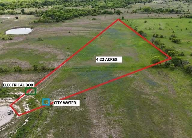 Property at 103 Meadow View Trl, Hillsboro, TX 76645