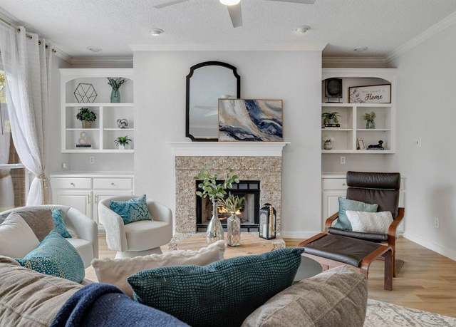 Property at 640 Forest Bend Dr, Plano, TX 75025, 5 beds, 3.5 baths