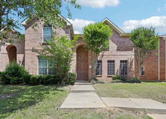 Property at 1132 Jaime Dr, Grand Prairie, TX 75052, 3 beds, 2.5 baths
