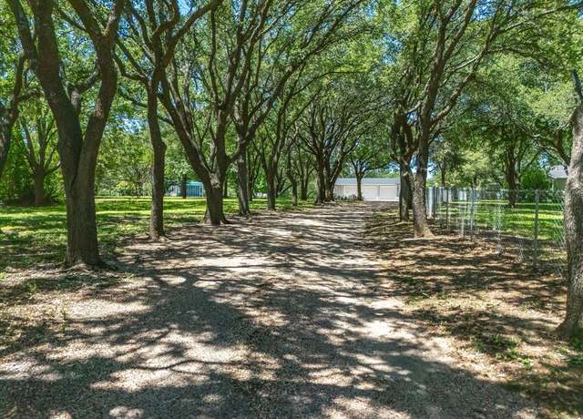 Property at 360 Diamond Bar Trl, Aledo, TX 76008, 2 beds, 2 baths