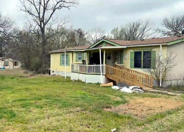 Property at 231 Beaver Ln, Waco, TX 76705, 3 beds, 2 baths