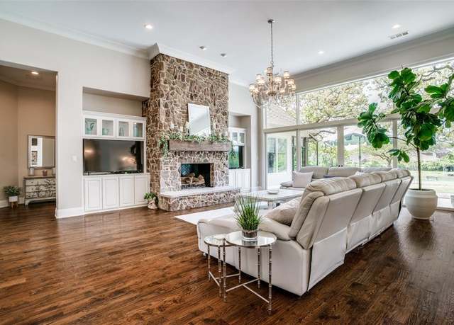 Property at 2450 Post Oak Dr, Corinth, TX 76210, 3 beds, 5 baths