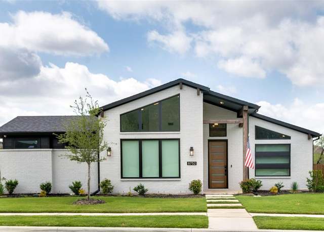 Property at 8752 Hightower Dr, North Richland Hills, TX 76182, 3 beds, 2.5 baths