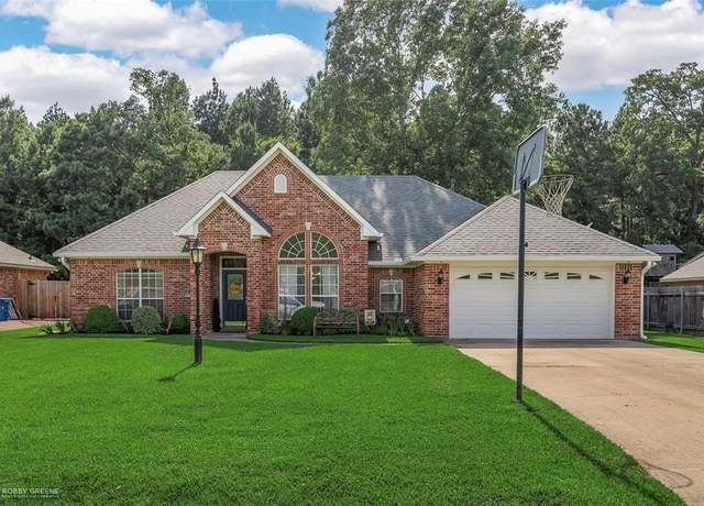 Property at 9918 Freedoms Way, Keithville, LA 71047, 3 beds, 2 baths