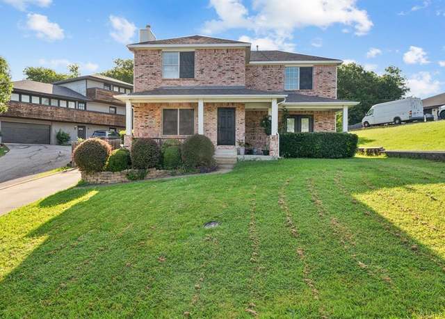 Property at 2026 Klondike St, Grand Prairie, TX 75050, 3 beds, 2.5 baths