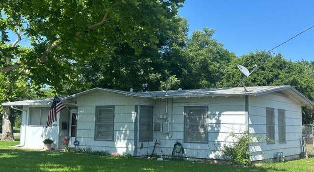 Photo of 600 E University Ave, Waxahachie, TX 75165